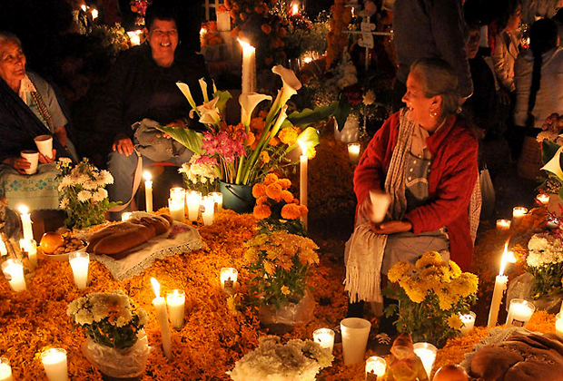 Click to enlarge image 00diademuertos.jpg