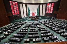 Diputados aprueban iniciativa presidencial sobre pensiones y Afores