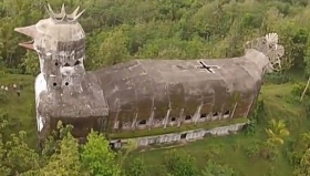 Edificio en forma de gallina