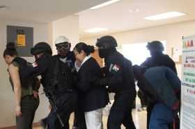 Personal del nosocomio tambi&eacute;n particip&oacute;    