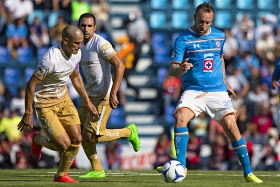 Cruz Azul vuelve a ganar y le pega a líder