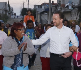 Con vecinos de Barranca Honda acordó seguir trabajando juntos en acciones de seguridad, agua y movilidad