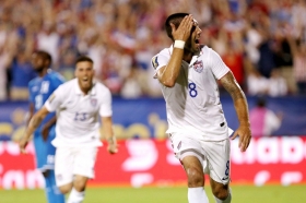 Clint Dempsey marcó el primer gol.