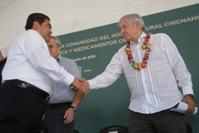 El mandatario estatal anunció la construcción de hospitales para las 34 regiones de Puebla